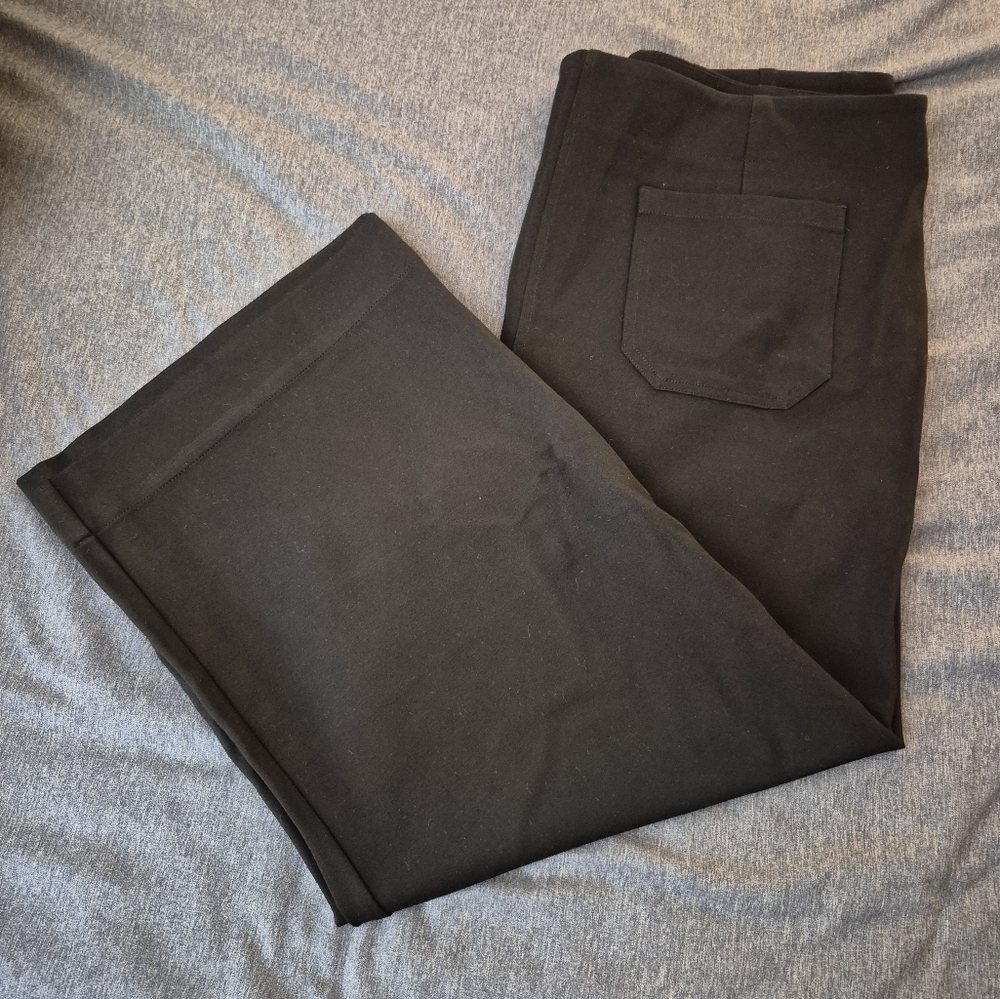 Jones New York Classic Black Cropped Trousers